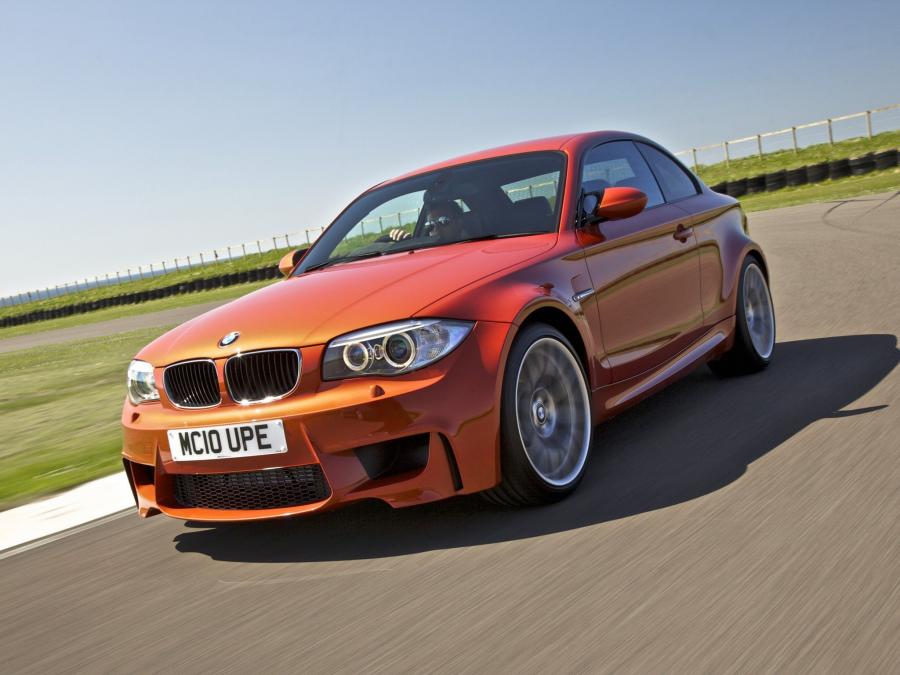  BMW 1-Series M Coupe 2011 года  (UK) (фото 20 из 30)